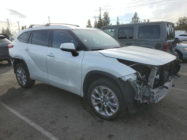 VIN 5TDYZRAHXNS546522 2022 Toyota Highlander, Limited no.4