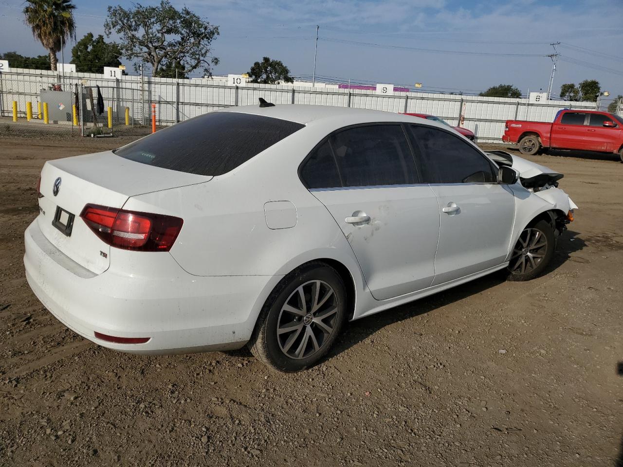 3VWDB7AJ6HM329609 2017 Volkswagen Jetta Se