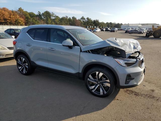 2024 VOLVO XC40 PLUS YV4L12UE9R2214561
