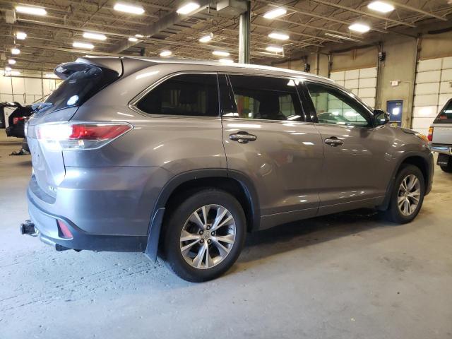 VIN 5TDJKRFH0FS086206 2015 Toyota Highlander, Xle no.3