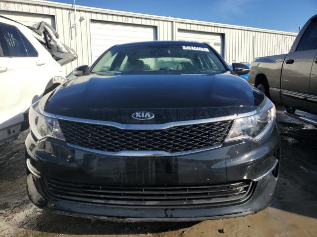 VIN 5XXGT4L39JG265812 2018 KIA Optima, LX no.5