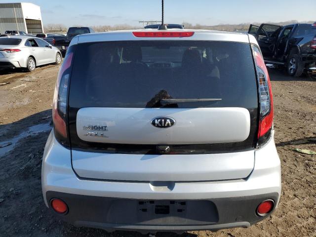 KNDJN2A20J7581123 | 2018 KIA SOUL