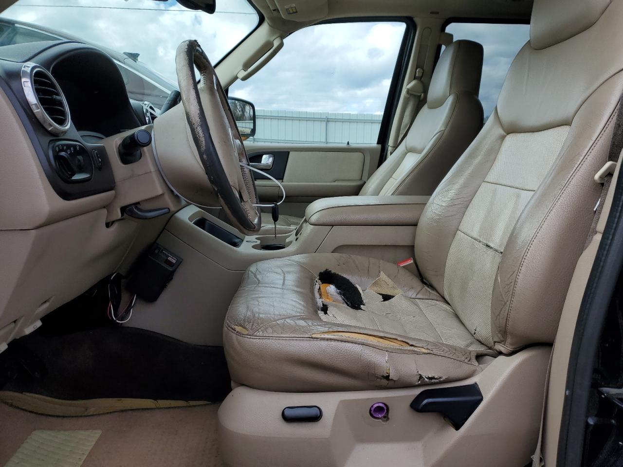 1FMFU18L13LA80507 2003 Ford Expedition Eddie Bauer