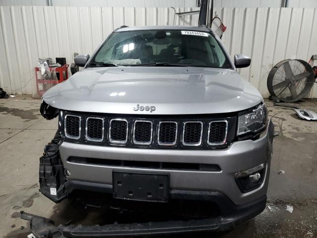 3C4NJCBB4JT356135 | 2018 JEEP COMPASS LA