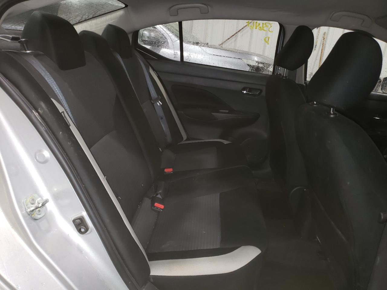 VIN: 3N1CN8EV2ML885203 2021 NISSAN VERSA
