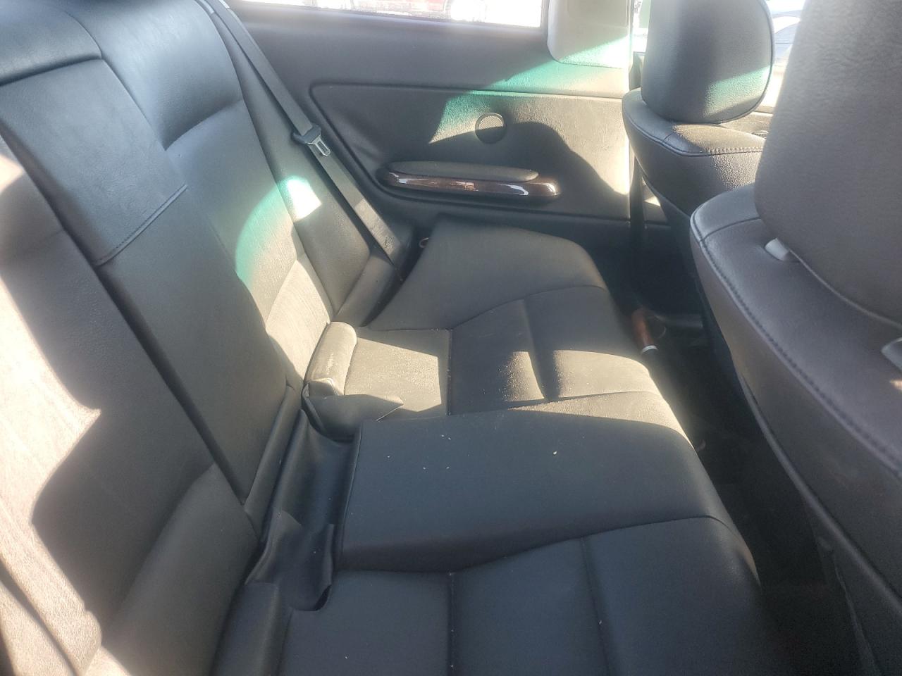 wbabn33422jw53885 WBABN33422JW53885 2002 BMW 325 Ci