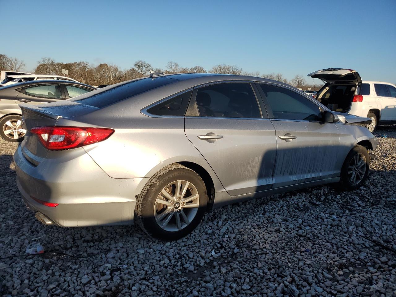 2016 Hyundai Sonata Se vin: 5NPE24AF9GH371262