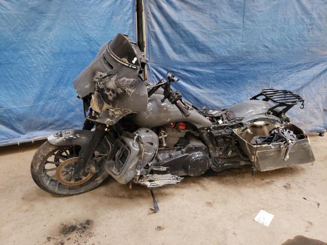 2018 HARLEY-DAVIDSON FLHXSE CVO 5HD1PXLAXJB951266