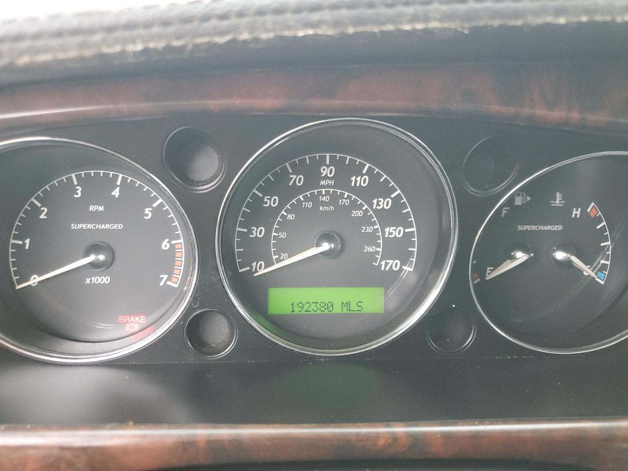 SAJWA82B95TG35751 2005 Jaguar Super V8