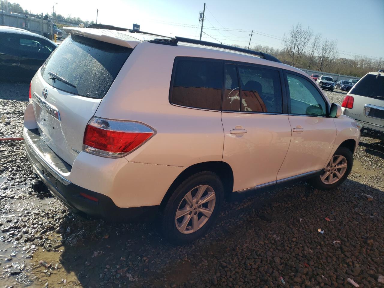 5TDBK3EH9CS125535 2012 Toyota Highlander Base