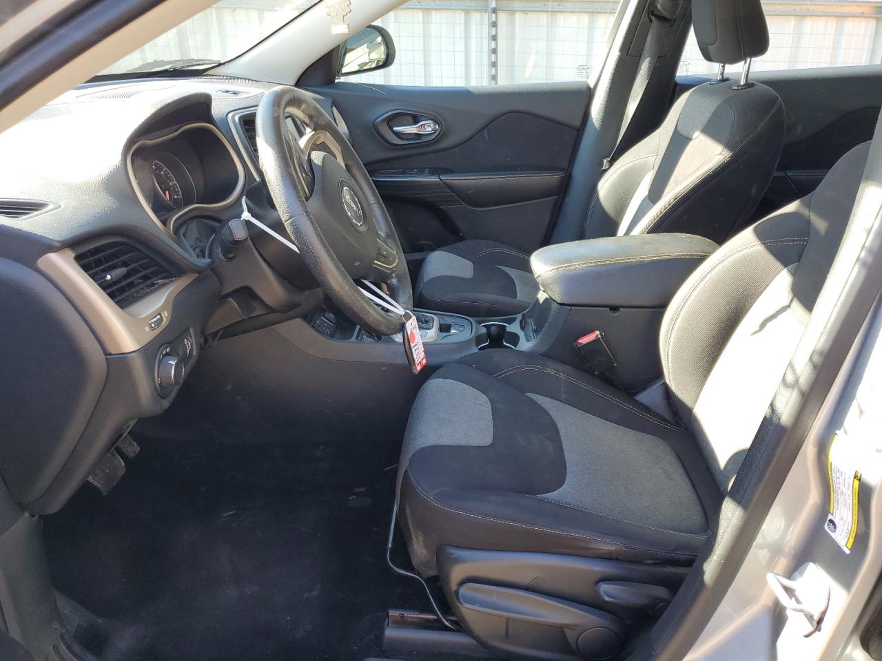 1C4PJLAB4EW181394 2014 Jeep Cherokee Sport