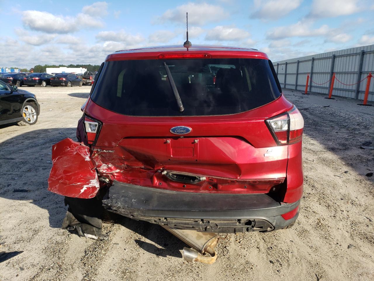 1FMCU0GD9HUB48934 2017 Ford Escape Se