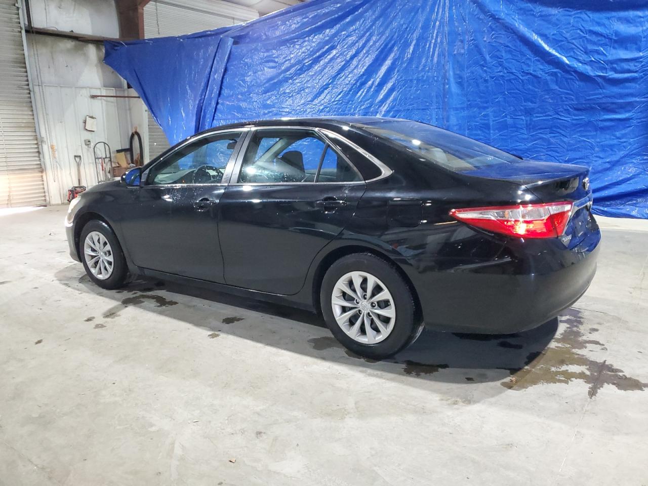 4T4BF1FK7GR530718 2016 Toyota Camry Le