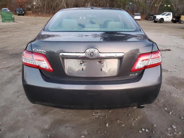 2010 Toyota Camry - Image 6