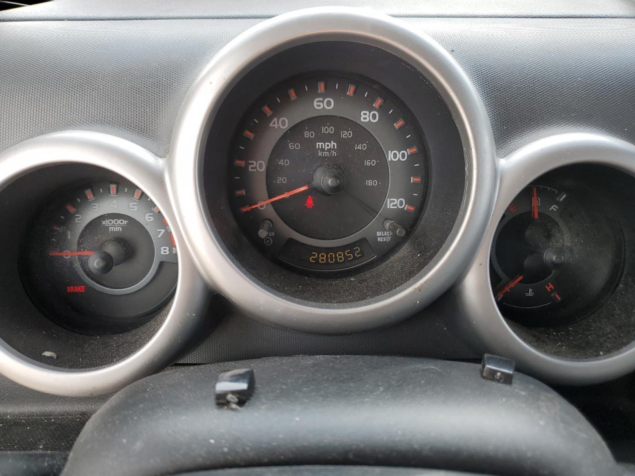 5J6YH273X4L032542 2004 Honda Element Lx