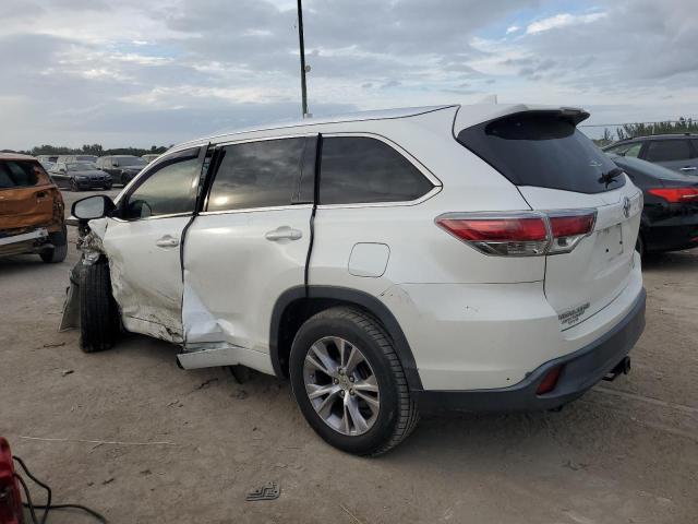 VIN 5TDKKRFHXFS042749 2015 Toyota Highlander, Xle no.2