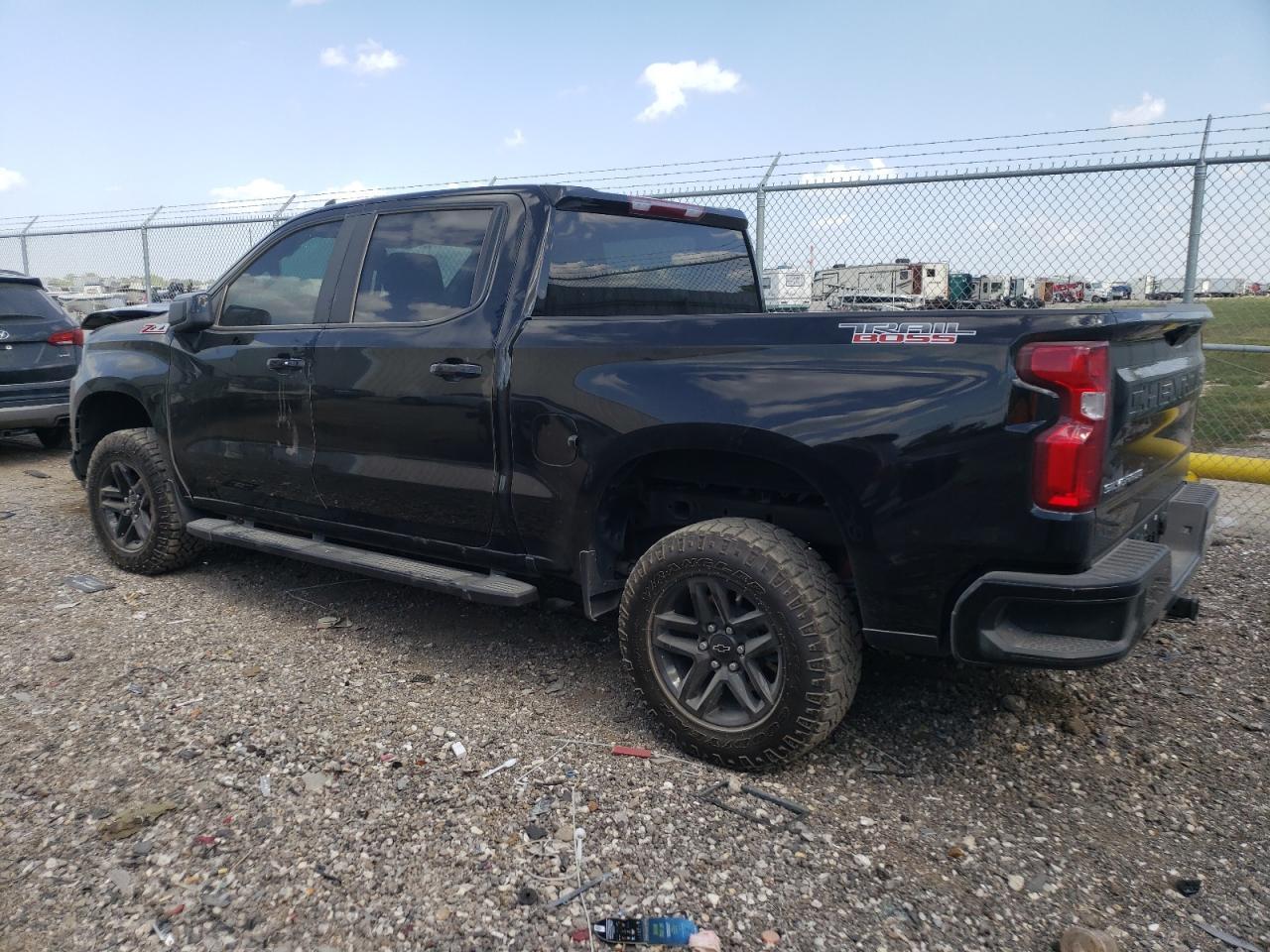 2021 Chevrolet Silverado K1500 Lt Trail Boss vin: 1GCPYFEDXMZ421201