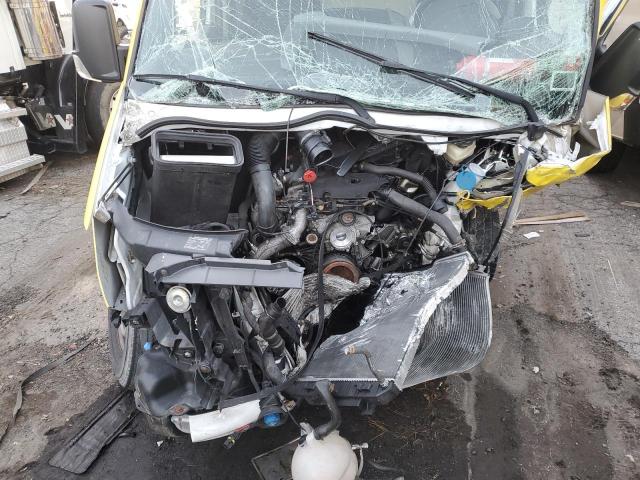 Lot #2501169267 2015 MERCEDES-BENZ SPRINTER 2 salvage car