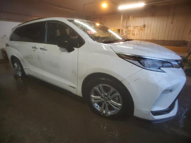 2021 TOYOTA SIENNA XSE - 5TDDSKFC5MS033801