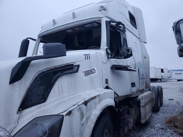 2016 VOLVO VNL 4V4NC9EH5GN961047