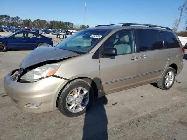 2006 Toyota Sienna XLE