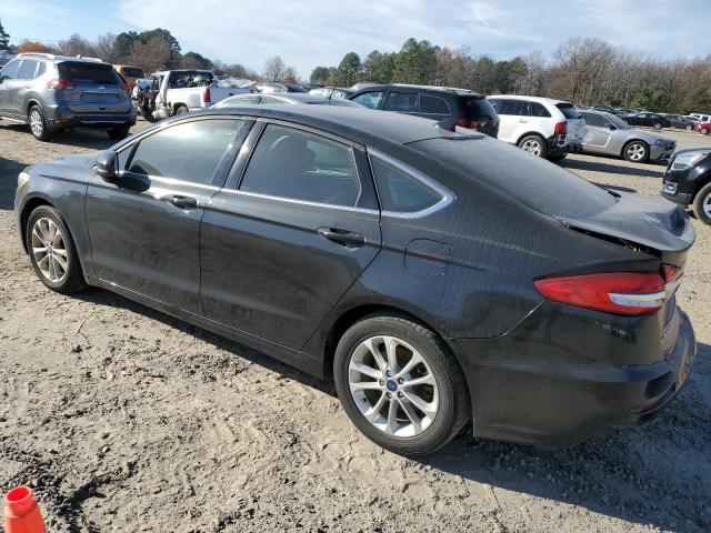 3FA6P0HD7KR238840 | 2019 FORD FUSION SE