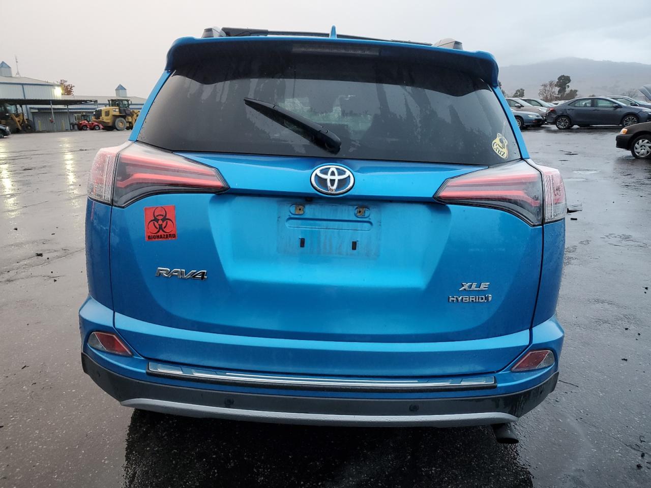 JTMRJREV4HD128114 2017 Toyota Rav4 Hv Le