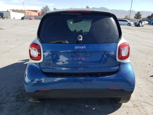 VIN WMEFJ9BA2JK320901 2018 Smart Fortwo no.10