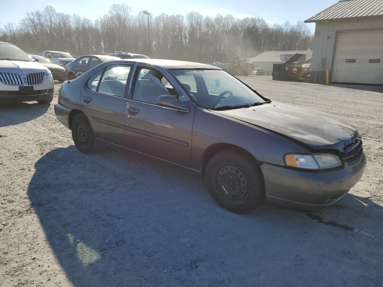 1N4DL01D7WC162084 1998 Nissan Altima Xe