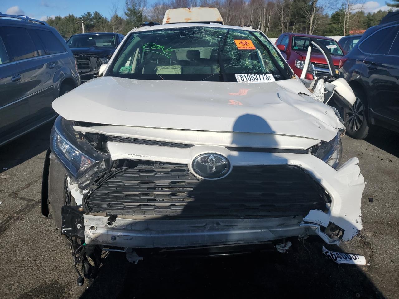 2019 Toyota Rav4 Xle vin: JTMP1RFV8KJ007536