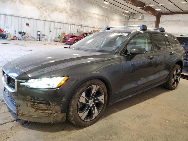 2020 Volvo V60 Cross Country 