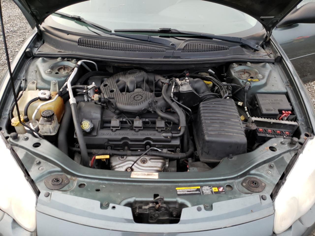 1c3el56r74n296373 1C3EL56R74N296373 2004 Chrysler Sebring Lxi