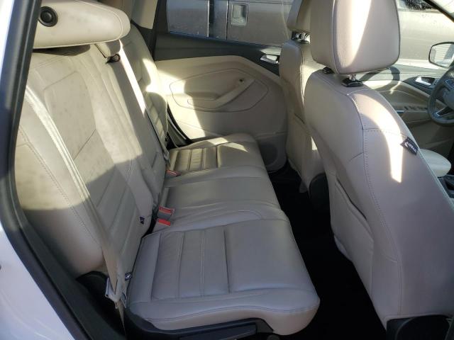 1FMCU0JD8HUA68209 2017 Ford Escape Titanium