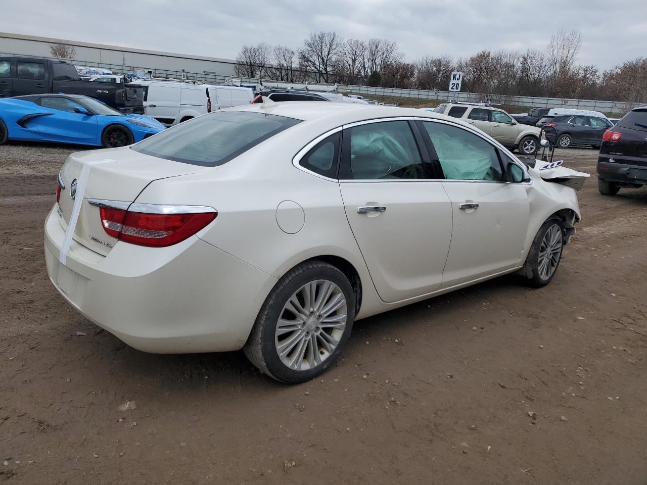 1G4PP5SK9E4183545 2014 Buick Verano