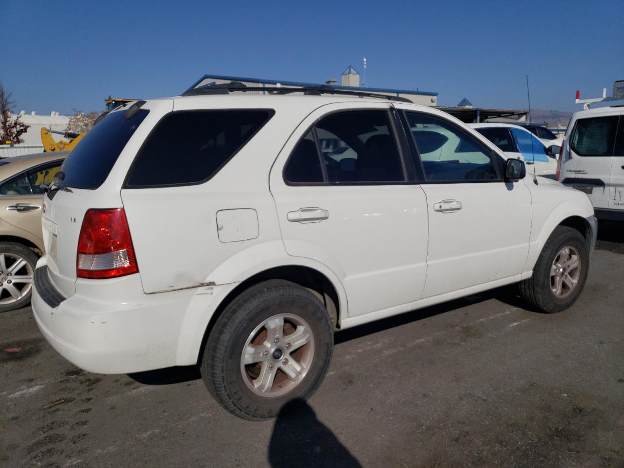 KNDJD733045296993 2004 Kia Sorento Ex