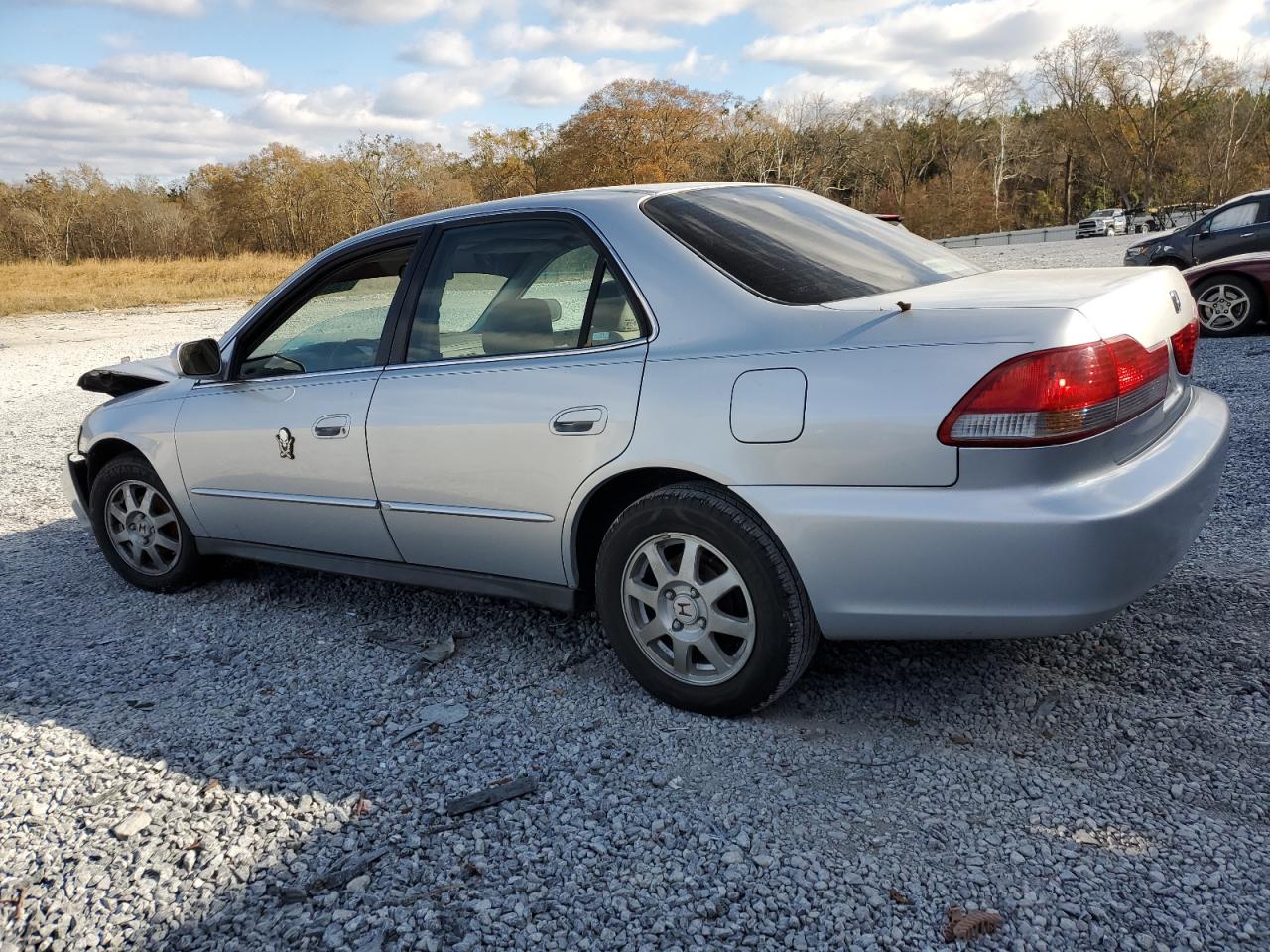 1HGCG567X2A148777 2002 Honda Accord Se