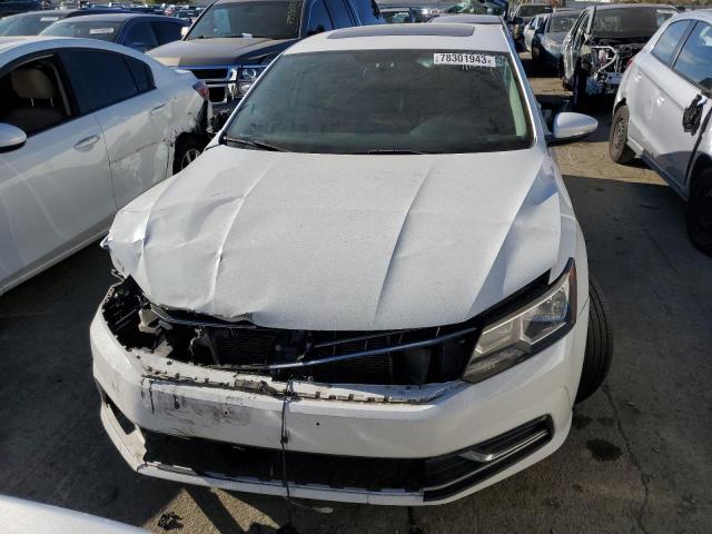 1VWBS7A35GC024840 | 2016 VOLKSWAGEN PASSAT SE