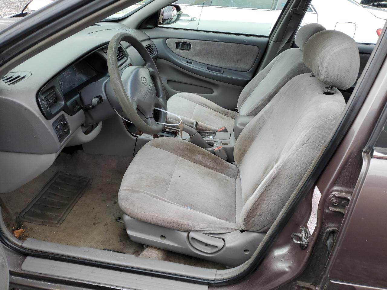 1N4DL01D7WC162084 1998 Nissan Altima Xe