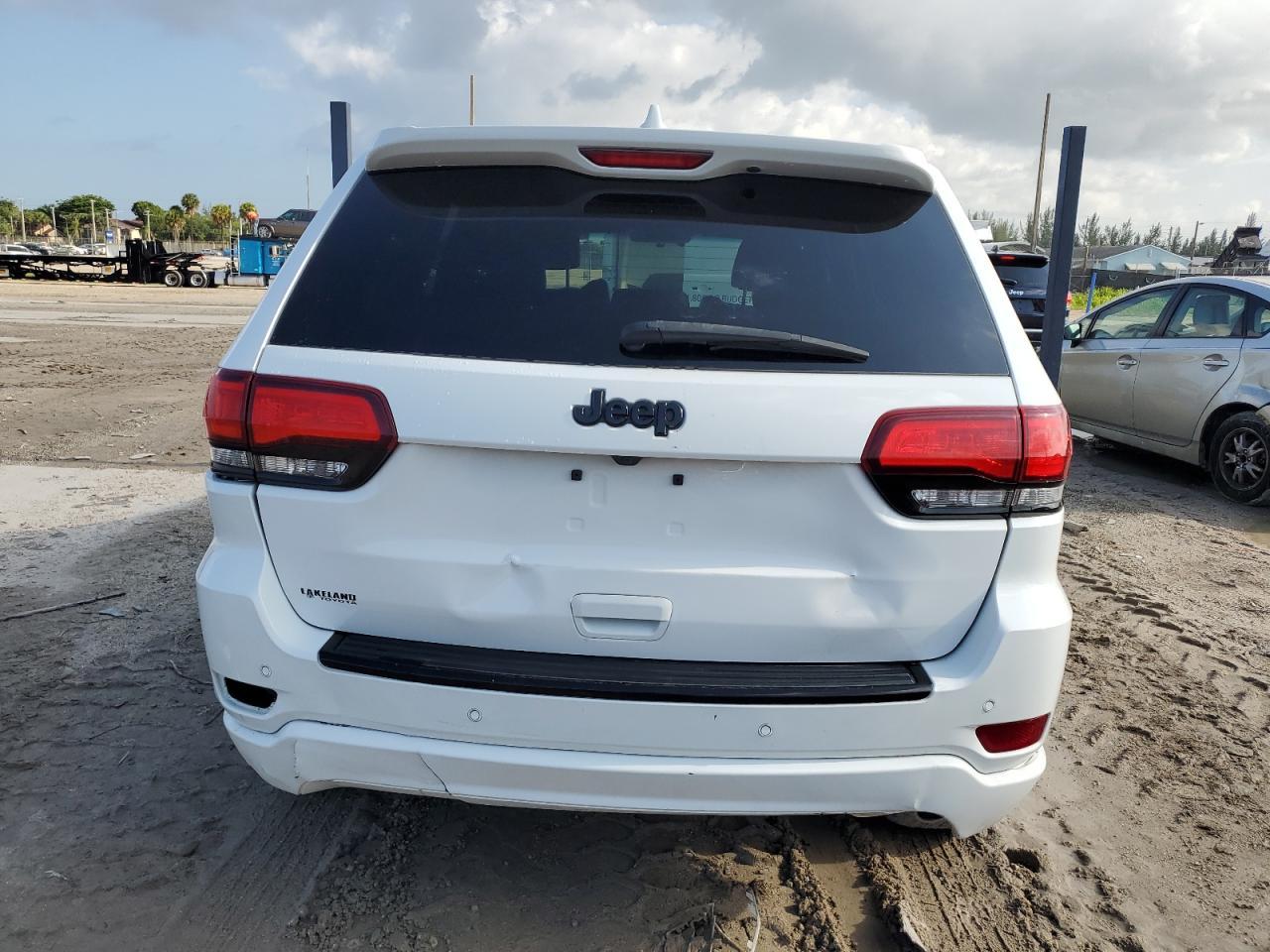 1C4RJEAG1JC238808 2018 Jeep Grand Cherokee Laredo 1C4RJEAG1JC238808 2018 Jeep Grand Cherokee Laredo
