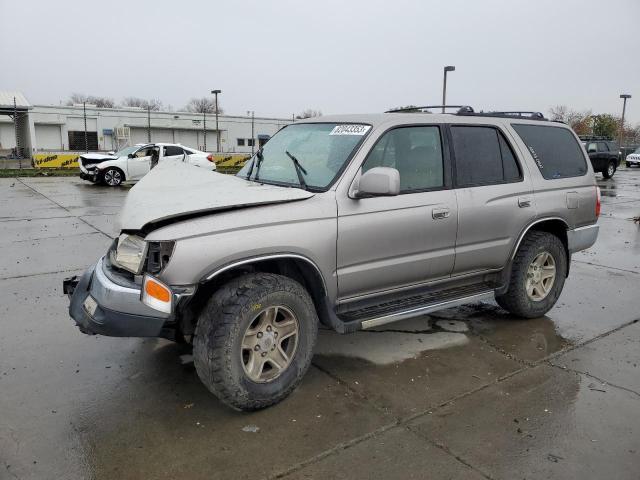 2002 Toyota 4Runner SR5