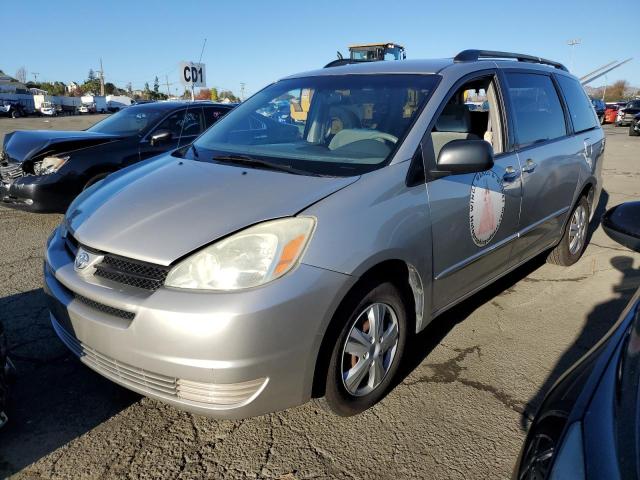 2005 Toyota Sienna CE