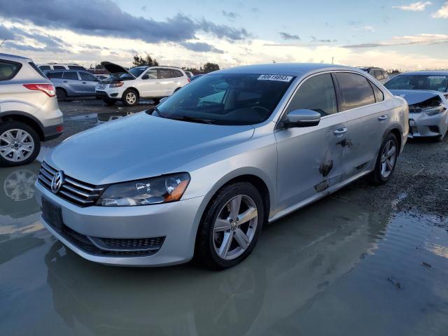 2013 Volkswagen Passat SE