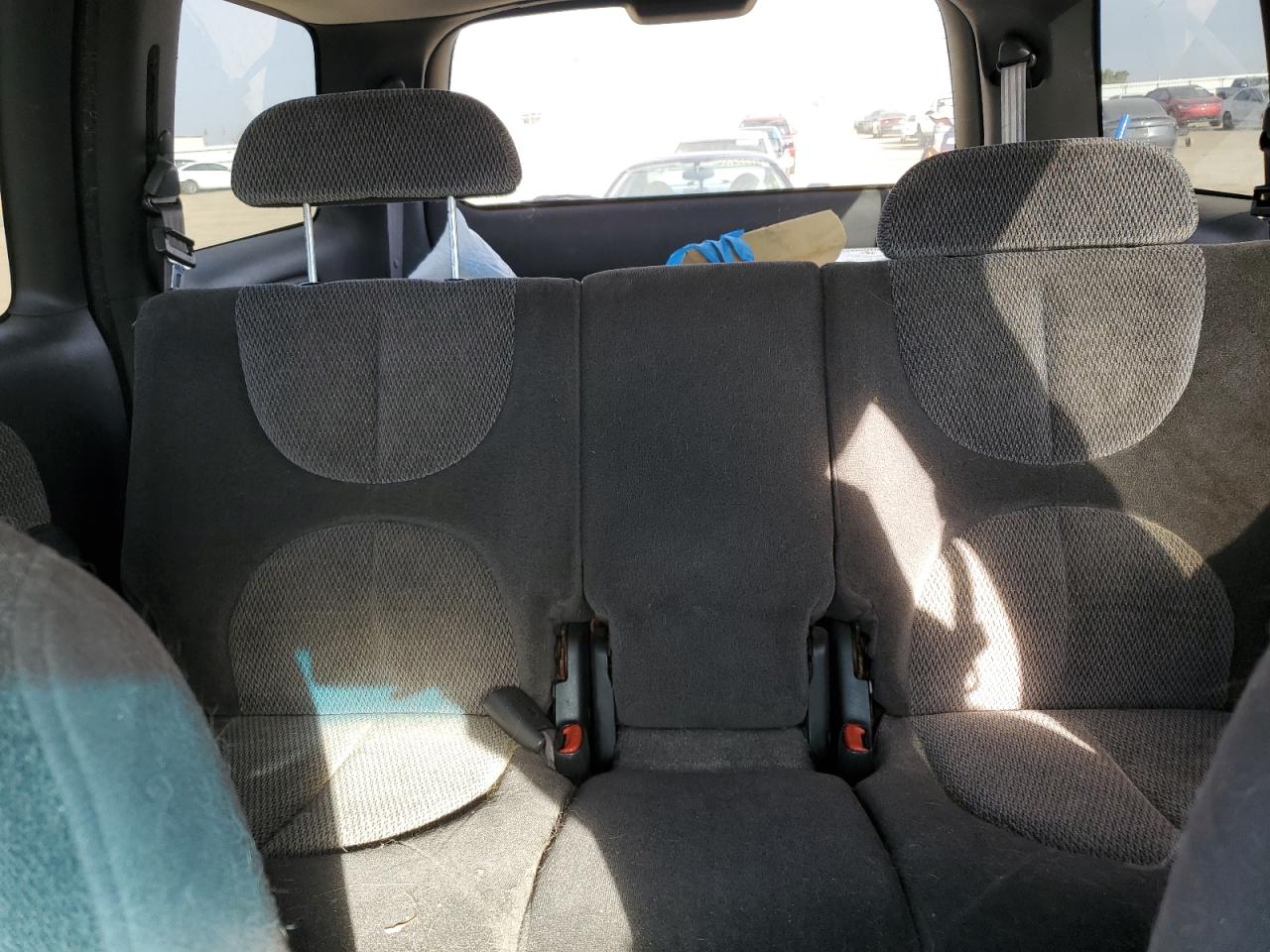 1B4HR28Z7YF275975 2000 Dodge Durango