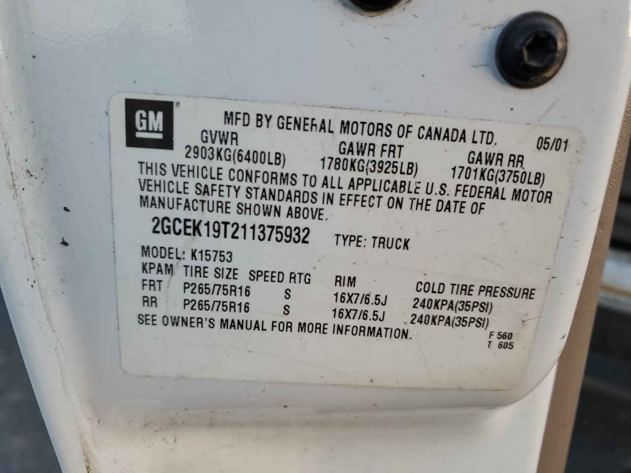 2GCEK19T211375932 2001 Chevrolet Silverado K1500