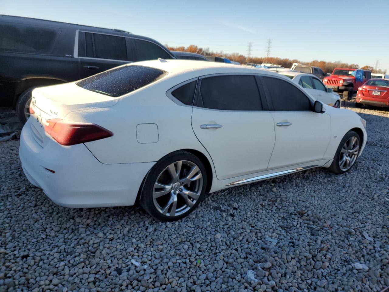 JN1BY1PP2FM601084 2015 Infiniti Q70L 3.7