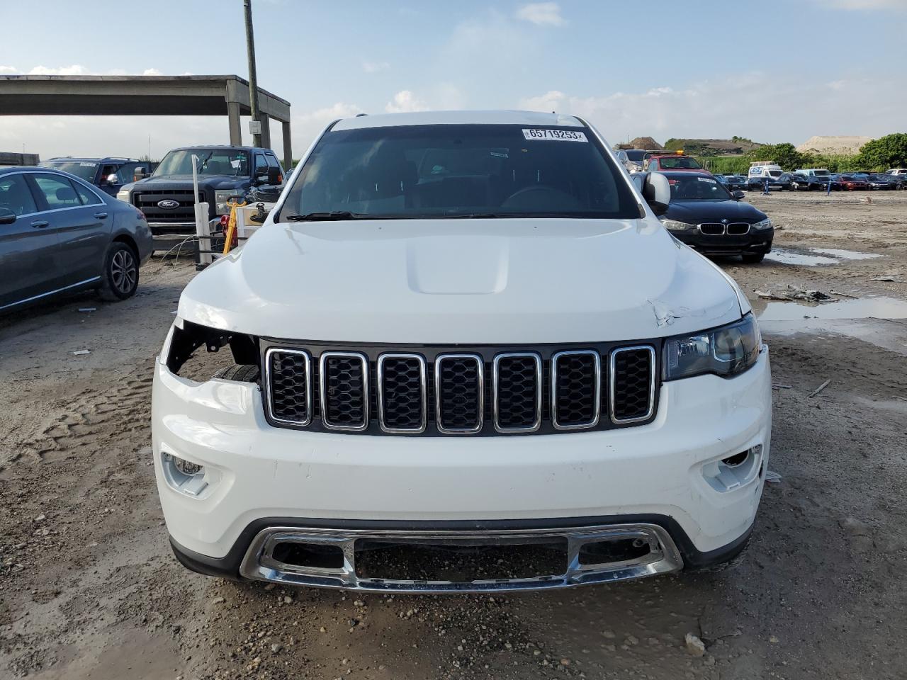 1C4RJEAG1JC238808 2018 Jeep Grand Cherokee Laredo 1C4RJEAG1JC238808 2018 Jeep Grand Cherokee Laredo