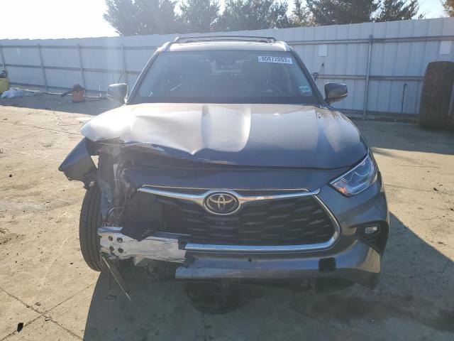 VIN 5TDFZRBHXMS076609 2021 Toyota Highlander, Platinum no.5