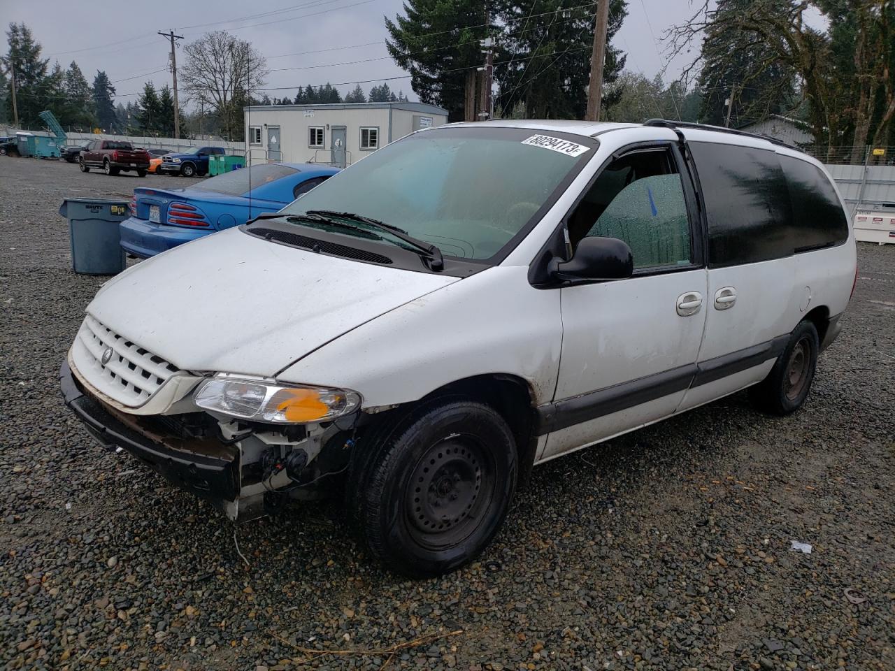 2P4GP4430YR630104 2000 Plymouth Grand Voyager Se