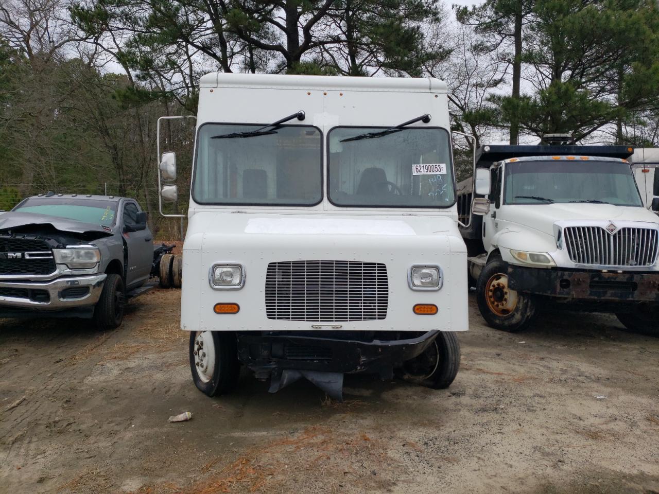 Lot #2893284796 2020 FREIGHTLINER CHASSIS M