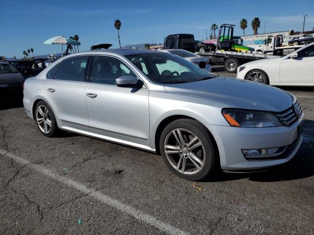 1VWBT7A34FC023058 | 2015 VOLKSWAGEN PASSAT SE